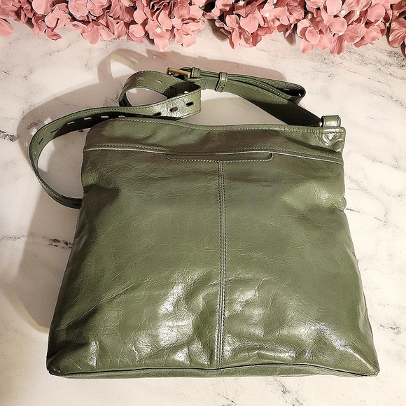 HOBO Beautiful Dark Sage Green Leather Wanderlust Lining Crossbody/Shoulder Bag - Picture 5 of 8